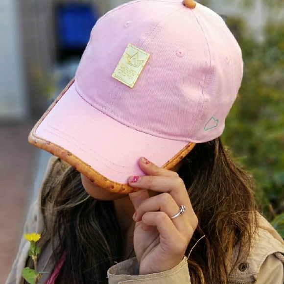 THE B.A.D COLLECTION WALLET DAD CAPS - Picture 1 of 5